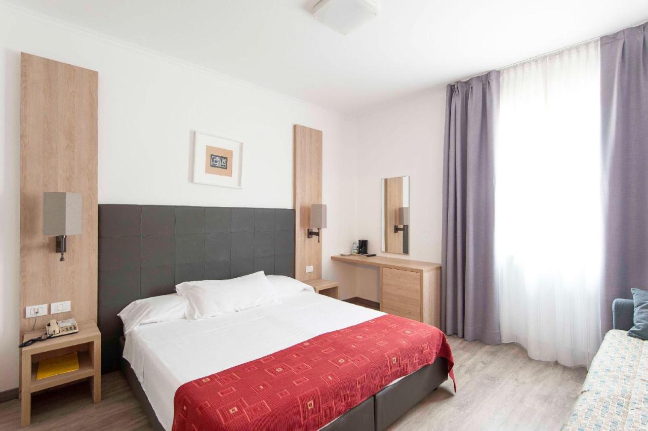 Hotel Venezia Ρίβα ντελ Γκάρντα Εξωτερικό φωτογραφία