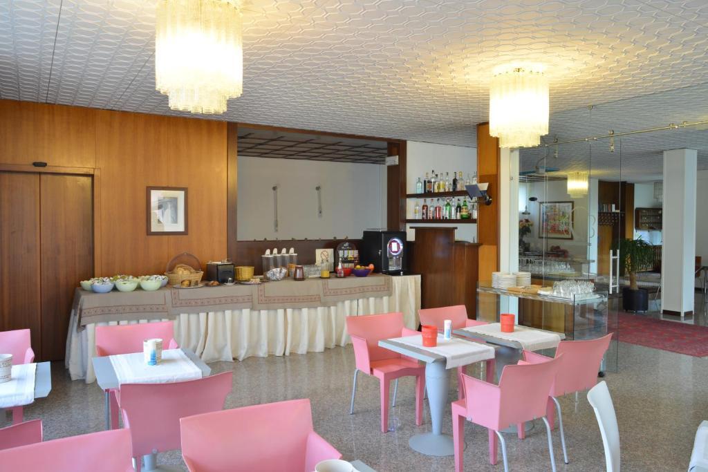 Hotel Venezia Ρίβα ντελ Γκάρντα Εξωτερικό φωτογραφία