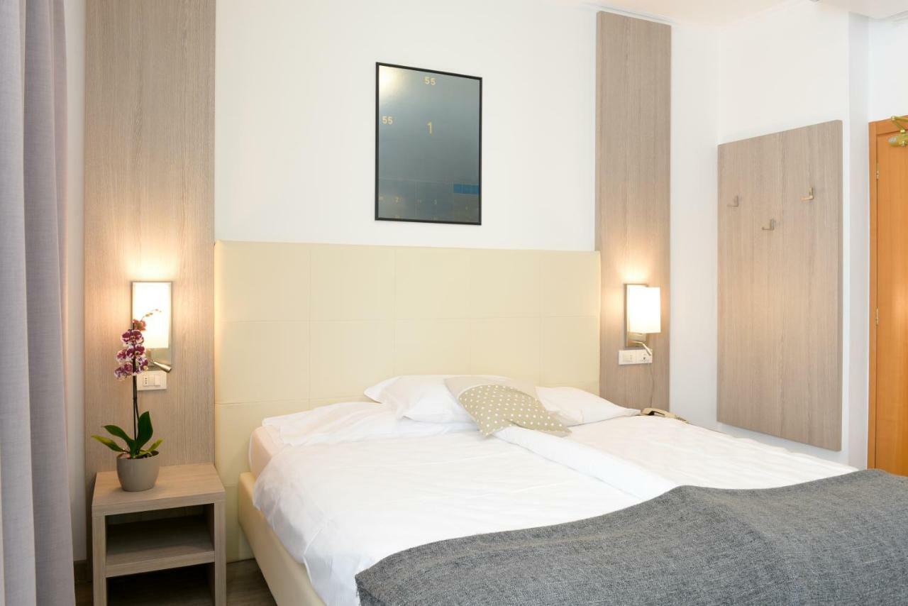 Hotel Venezia Ρίβα ντελ Γκάρντα Εξωτερικό φωτογραφία